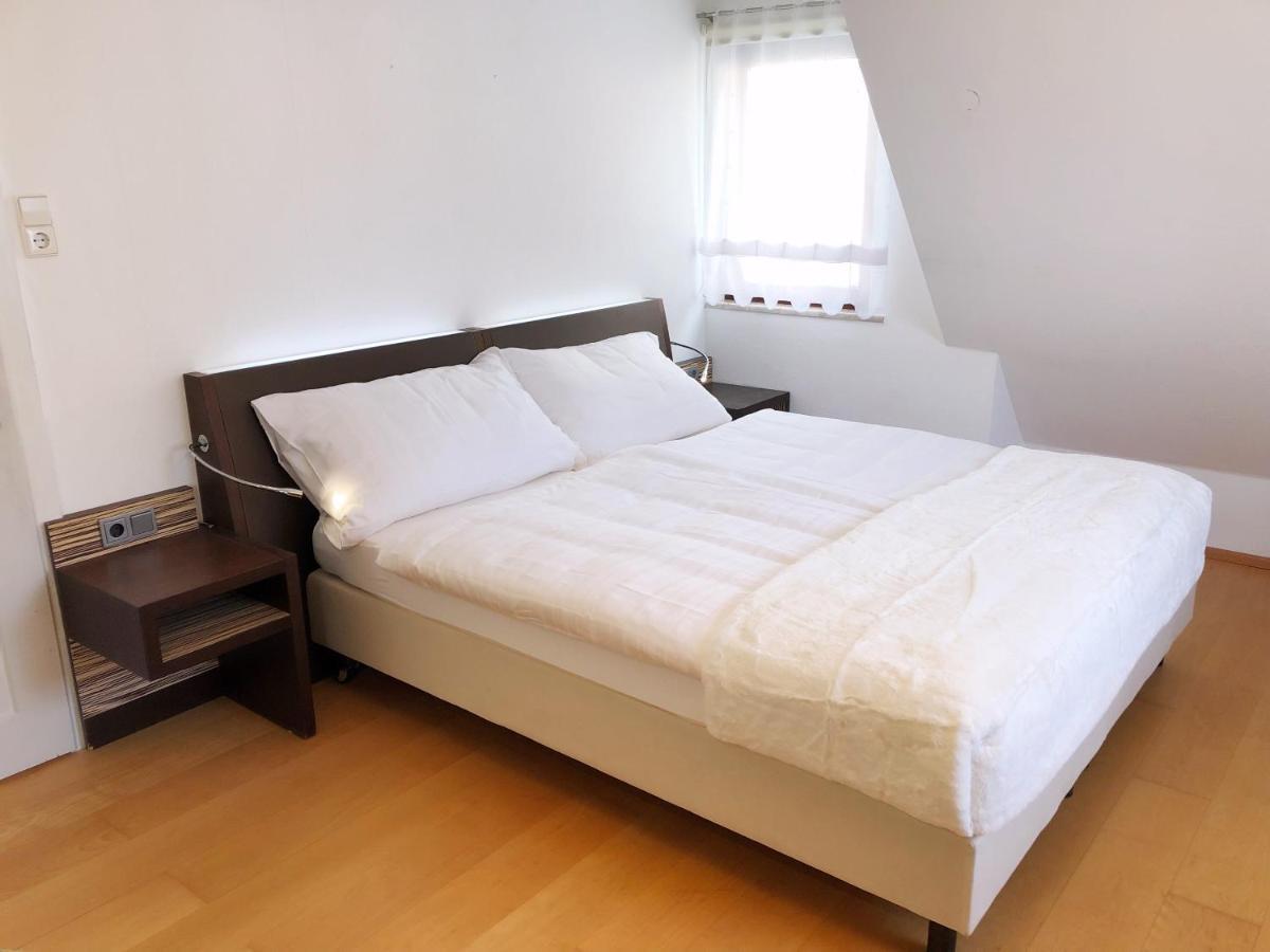 Grosse Wohnung Mit 2 Schlafzimmern Altensteig Exterior foto